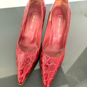 Sergio Rossi Burgundy Leather Skin Heels